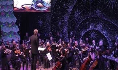 Симфонічний оркестр Вінницької філармонії запропонував вінничанам фрагмент Різдвяного балу / Новости Винницы и области / Інформаційний портал На Парижі Новини Вінниці / Симфонічний оркестр Вінницької філармонії запропонував вінничанам фрагмент Різдвяного балу