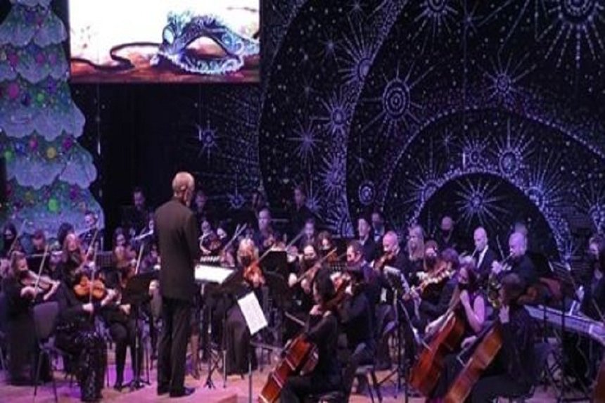 Новини Вінниці / Симфонічний оркестр Вінницької філармонії запропонував вінничанам фрагмент Різдвяного балу