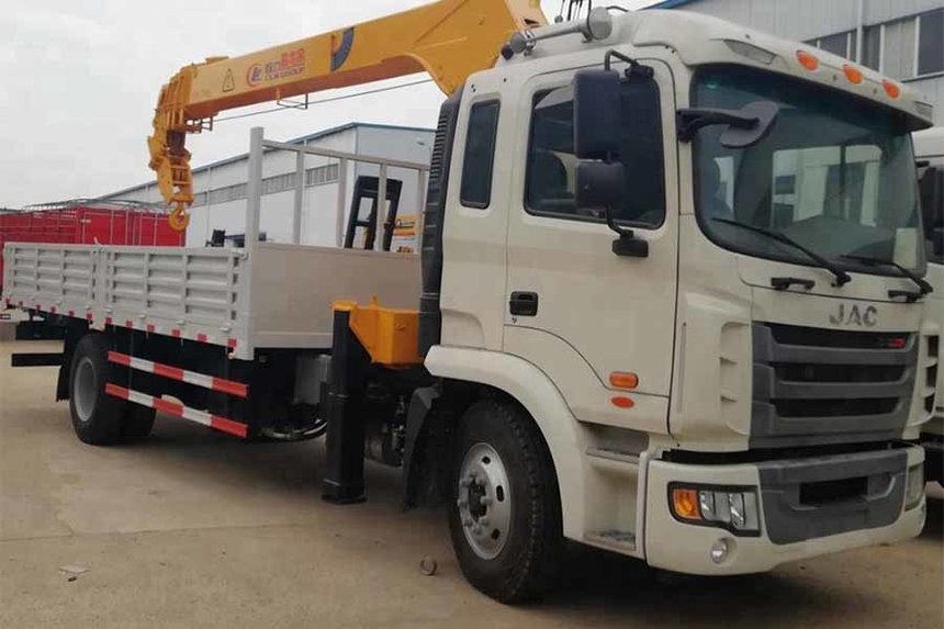 Новини Вінниці / У Жмеринці на Вінниччині до суду передали справу «спортивного» забудовника