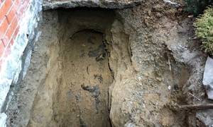 Житель Вінницького району зізнався у вбивстві чотирирічної давнини: тіло загиблого закопали під гаражем / Новости Винницы и области / Інформаційний портал На Парижі Новини Вінниці / Житель Вінницького району зізнався у вбивстві чотирирічної давнини: тіло загиблого закопали під гаражем