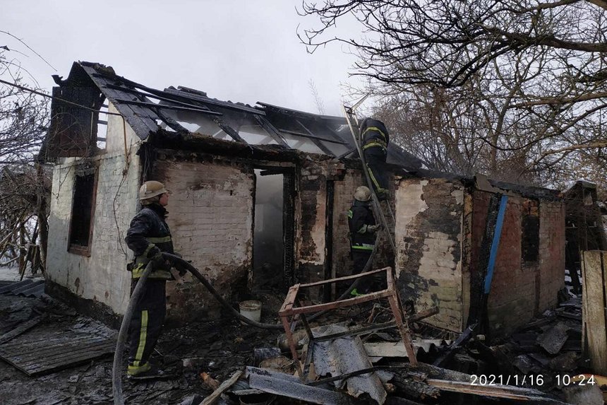 Внаслідок пожежі у Немирівському районі на Вінниччині загинула 84-річна жінка / Новости Винницы и области / Інформаційний портал На Париже Новини Вінниці / Внаслідок пожежі у Немирівському районі на Вінниччині загинула 84-річна жінка