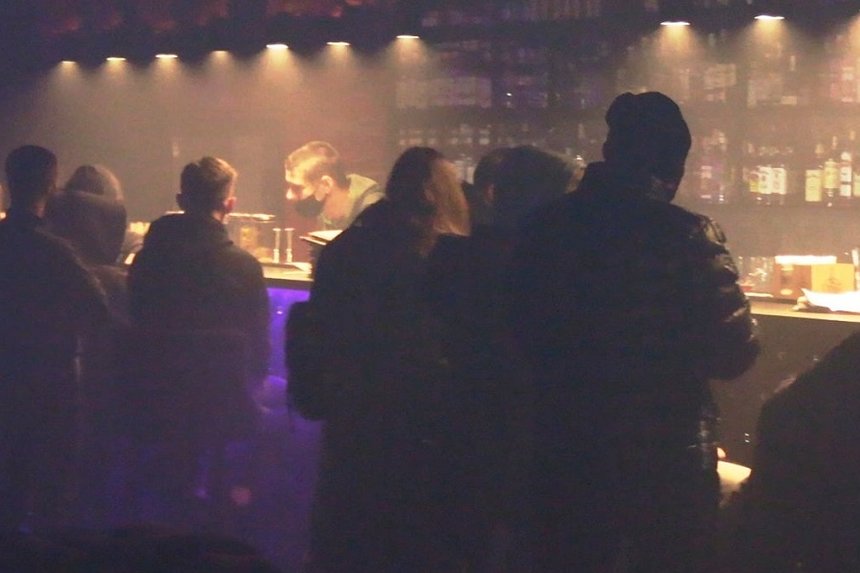 Новини Вінниці / У Вінниці за порушення карантину закрили кальян-бар (ФОТО)