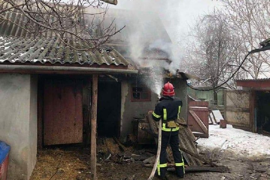 Новини Вінниці / Внаслідок пожежі у Чернівецькому районі на Вінниччині постраждав 62-річний чоловік 