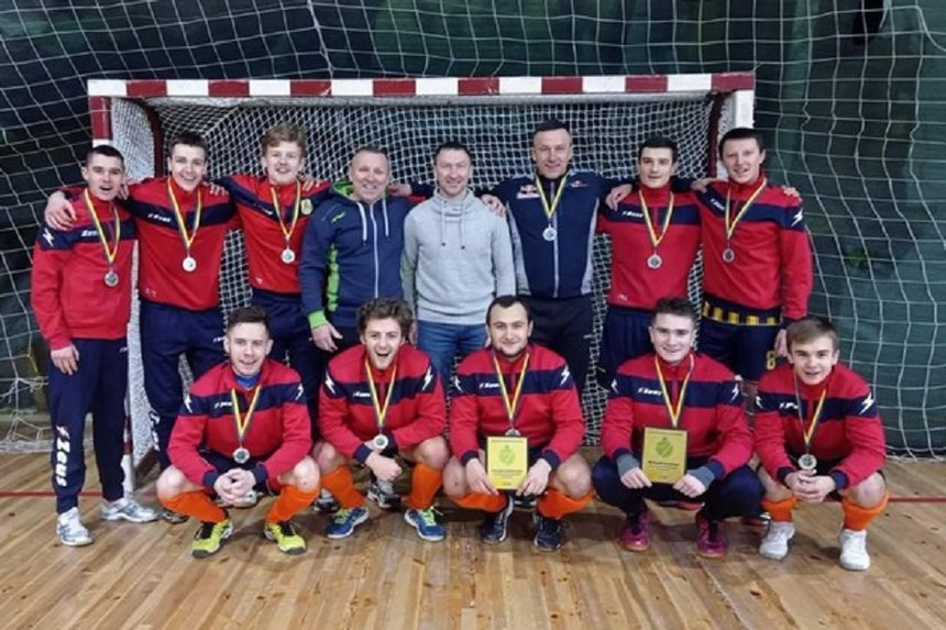 Новини Вінниці / Вінничани вибороли "золото" й "срібло" чемпіонату України з індорхокею