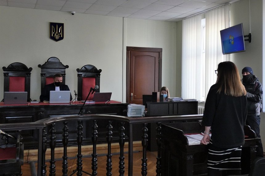 Новини Вінниці / У Вінниці апеляційний суд виправдав рестораторку, яку хотіли оштрафувати за організацію мітингу під час карантину