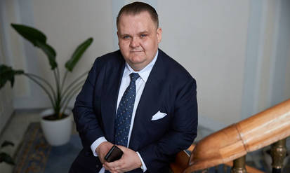 Новини Вінниці / Максим Пашковський: «У мене є підтримка серед місцевих депутатів, і не лише у фракції «Слуга народу», але вона не дозволяє глобально впливати на хід голосувань»