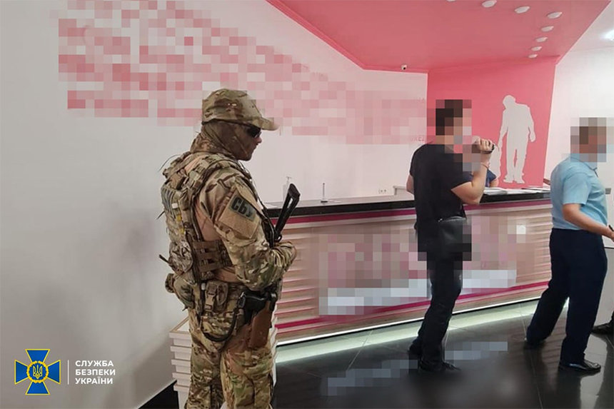 У центрі Вінниці виявили нелегальну клініку по сурогатному материнству, до якої залучали лікарів-гінекологів / Новости Винницы и области / Інформаційний портал На Париже Новини Вінниці / У центрі Вінниці виявили нелегальну клініку по сурогатному материнству, до якої залучали лікарів-гінекологів