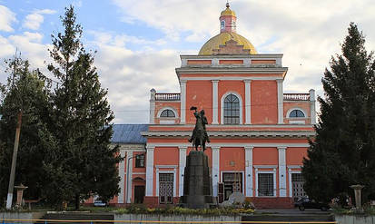 У Полтаві демонтували пам’ятник російському полководцеві Суворову. Чи зачепить «хвиля» Вінниччину? / Новости Винницы и области / Інформаційний портал На Парижі Новини Вінниці / У Полтаві демонтували пам’ятник російському полководцеві Суворову. Чи зачепить «хвиля» Вінниччину?