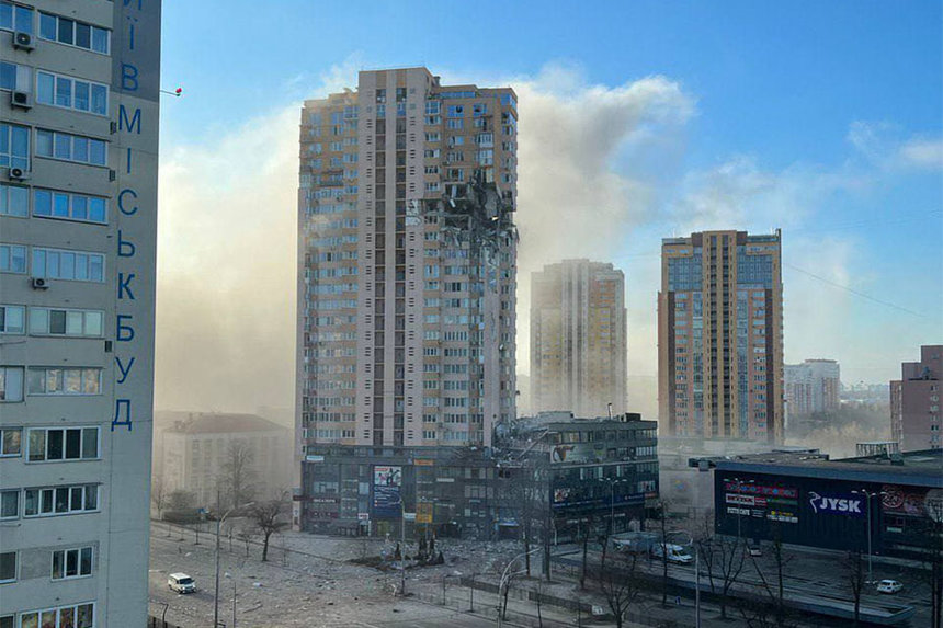 Битва за Київ. ЗСУ відбили у ворога ГЕС, врятували станцію та витіснили з Василькова / Новости Винницы и области / Інформаційний портал На Париже Новини Вінниці / Битва за Київ. ЗСУ відбили у ворога ГЕС, врятували станцію та витіснили з Василькова