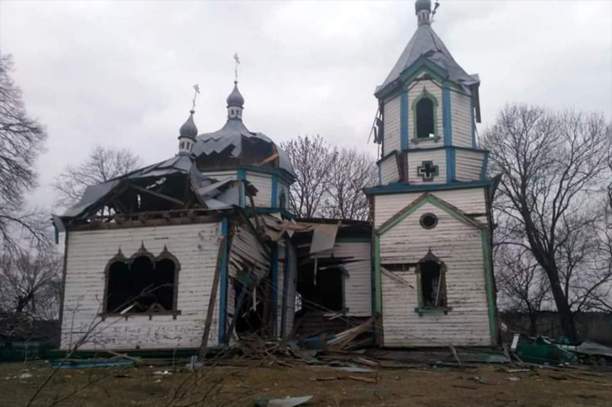 Геноцид української нації в дії. На Житомирщині окупанти знищили дерев’яну православну церкву / Новости Винницы и области / Інформаційний портал На Париже Новини Вінниці / Геноцид української нації в дії. На Житомирщині окупанти знищили дерев’яну православну церкву