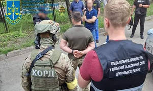 Новини Вінниці / Військова спецпрокуратура у Вінниці затримала на хабарі посадовця військкомату