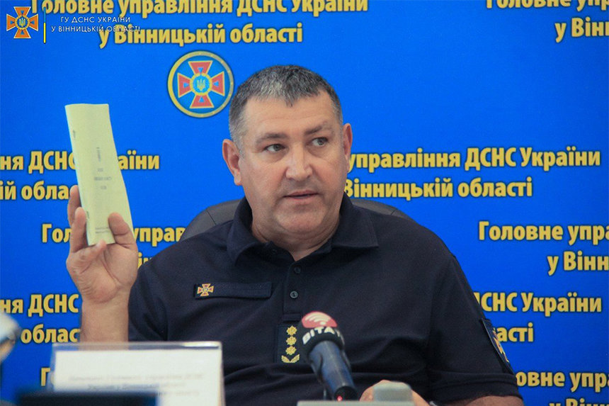 Новини Вінниці / У ДСНС Вінниччини знайшли крайніх у «проблеми укриттів»: Руслан Шевчук розповів, за що має відповідати місцева влада, хоча за законом - надзвичайники 