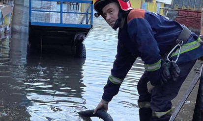 Новини Вінниці / Наслідки негоди у Вінниці: на «Венецію» перетворився один з ринків