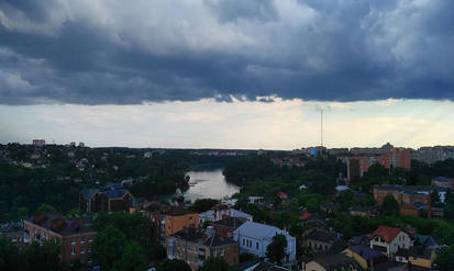 Новини Вінниці / Вінницю заливає: містяни виклали численні відео «потопу»