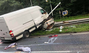 Новини Вінниці / Моторошна ДТП поблизу Вінниці: у вщент понівеченій автівці загинуло подружжя