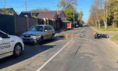Новини Вінниці / Виїжджав на дорогу з двору та не помітив мотоцикліста: у Вінниці сталась смертельна ДТП