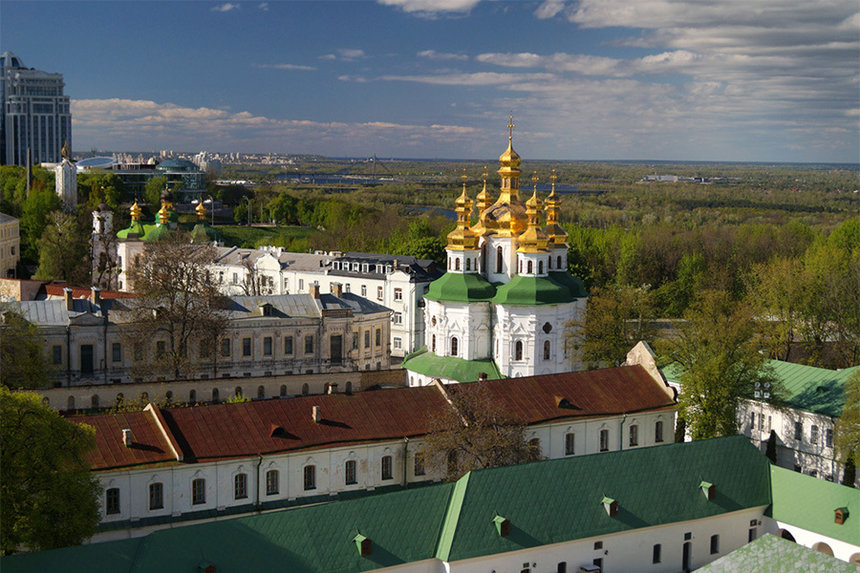 Новини Вінниці / Скандал у Лаврі. В УПЦ МП кажуть, що звук молитви за Росію не з храму, а СБУ обіцяє розібратись 