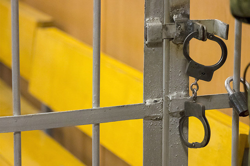 Вінницький прокурор «закривав очі» на побиття затриманих у відділках поліції / Новости Винницы и области / Інформаційний портал На Париже Новини Вінниці / Вінницький прокурор «закривав очі» на побиття затриманих у відділках поліції