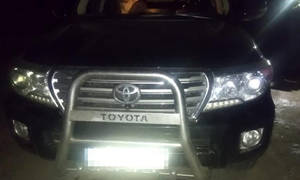 Новини Вінниці / Браконьєрів з Вінниччини затримали у Житомирській області: у позашляховику знайшли зброю, оптику та сліди крові