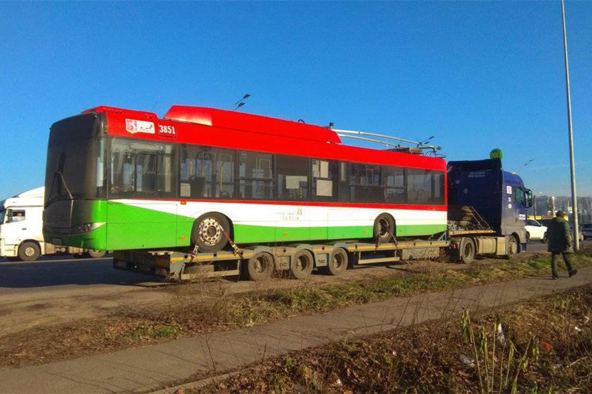До Вінниці надходить перша партія польських тролейбусів Solaris / Новости Винницы и области / Інформаційний портал На Париже Новини Вінниці / До Вінниці надходить перша партія польських тролейбусів Solaris