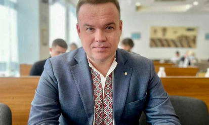 Новини Вінниці / Вячеслав Терліковський: «Під час війни депутат має бути не лише волонтером, а й працювати на окрузі з подвійною наснагою» 