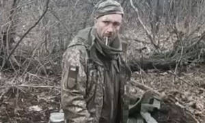 Новини Вінниці / Росіяни опублікували відео розстрілу полоненого українця, який відмовився зривати шеврон