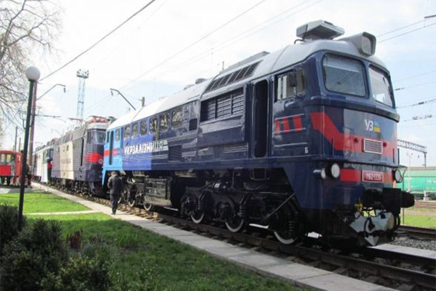 Новини Вінниці / У Козятині відбулась виставка відремонтованих залізничниками локомотивів