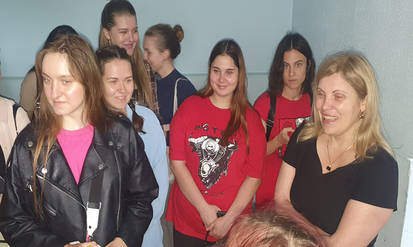 Новини Вінниці / Екстрена меддопомога, грантова діяльність, політологія та журналістика. На відновлену базу університету в Сокільці виїхали студенти та викладачі 