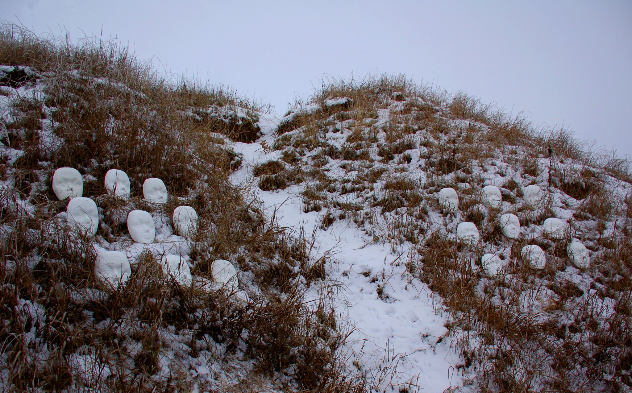 Новини Вінниці / Немирівські вали, сніг, пап`є маше: «Міфогенез 2023» відбувся у незвичному форматі 